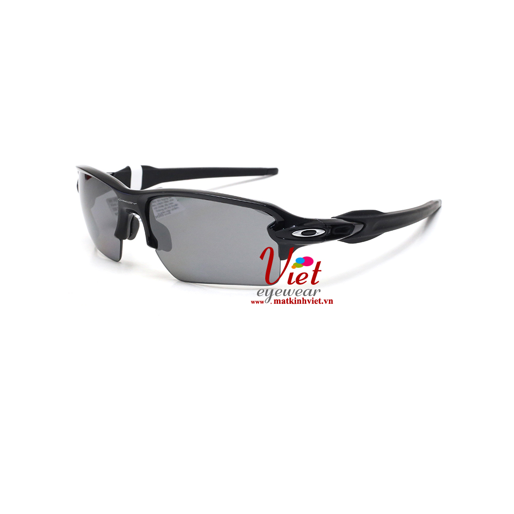 Kính mát Oakley OO9488  04